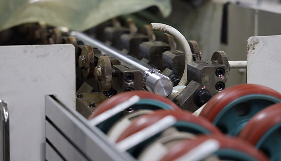 We inherit proprietary technologies and know-how and train professionals who can handle advanced processing.